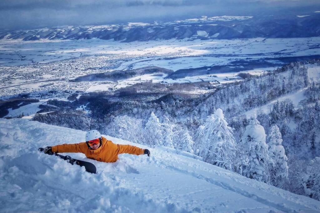 Furano Cube Sugar-方糖民宿,步行8Min到雪场,3 Brs,Max 6Ppl Exterior foto